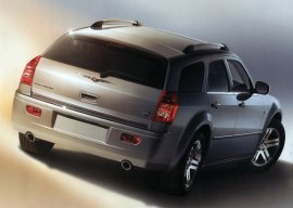 2005 Chrysler 300C Touring