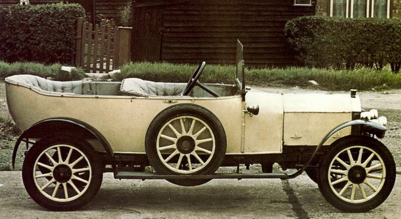 1915 Waverley four-seat tourer