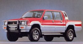 1991 Mitsubishi Strada 1