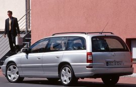 2002 Opel Omega Wagon