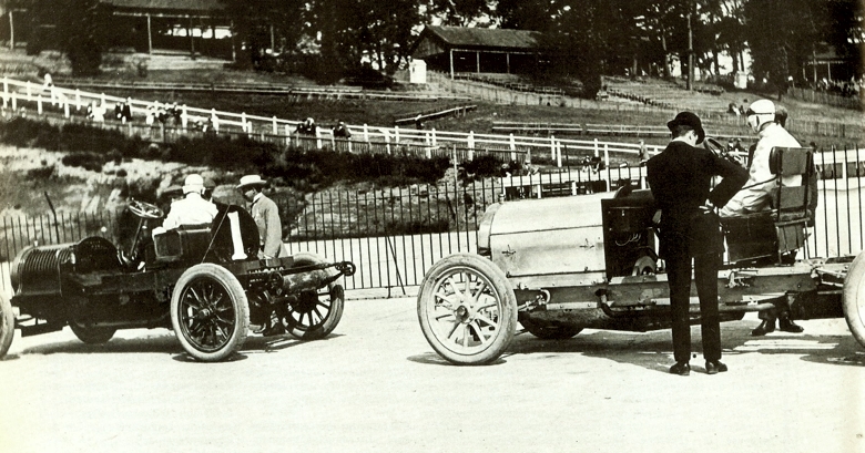L. L. Ballis's 35.7 hp Hotchkiss and Sir C. S. Forbes's 32.4 hp Maudslay at Brooklands in 1908